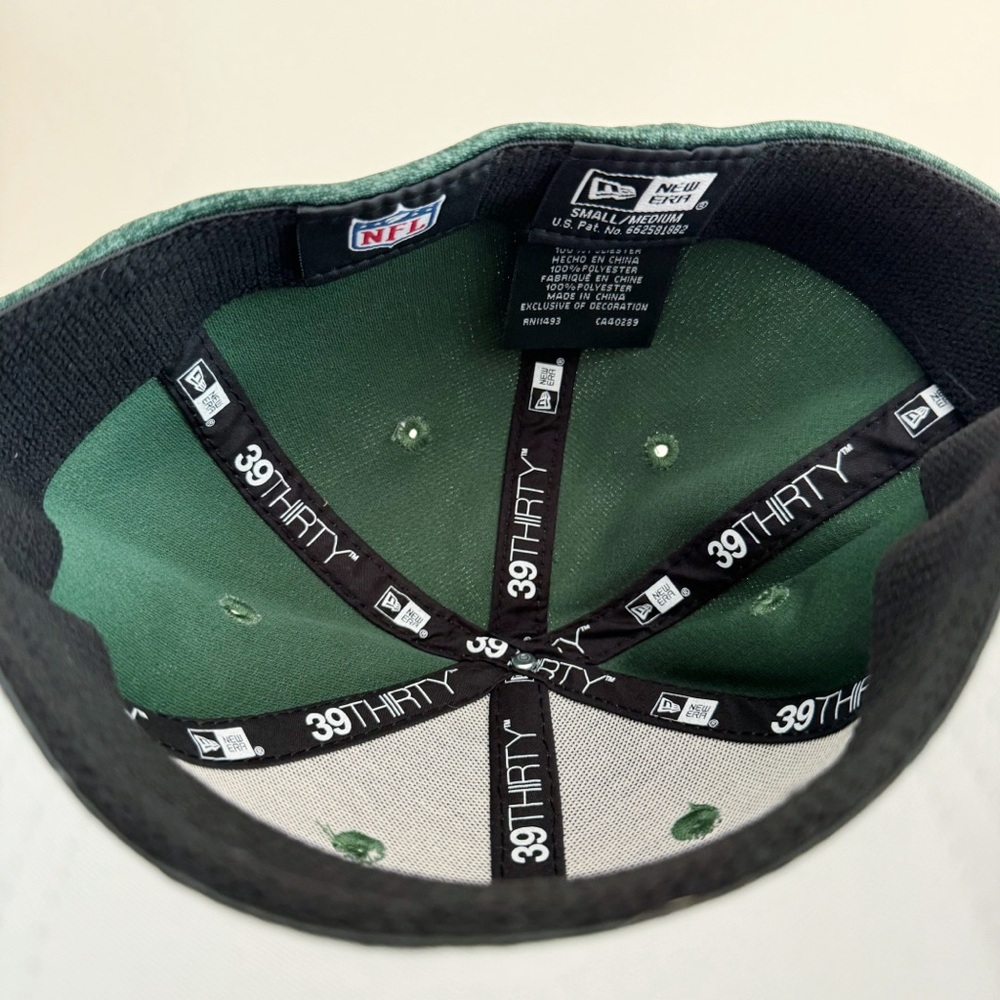 New Era Green and Yellow NFL Cap - Picture 9 of 10